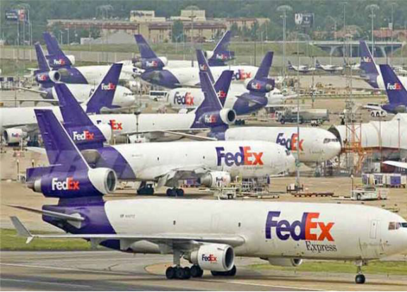 面对挑战，FedEx和UPS能否被亚马逊击中命门？