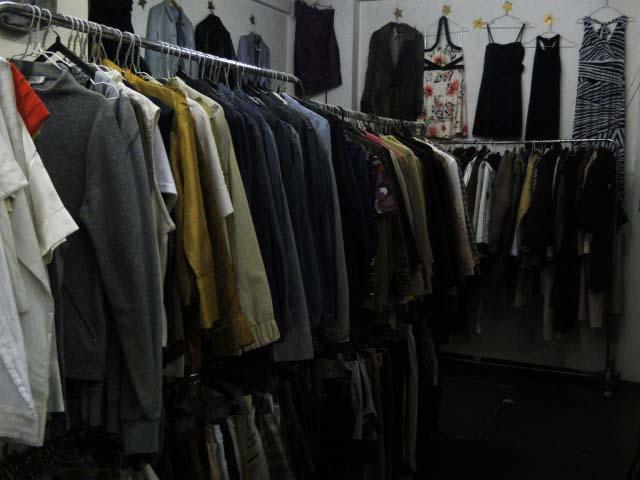 阿根廷：限制进口后商品涨价，二手服装店倍受青睐