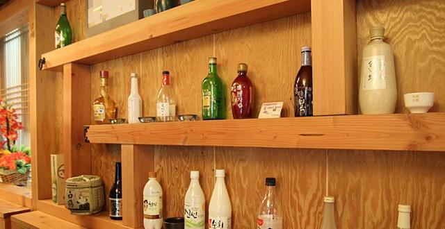 韩国人腰包不鼓，低价葡萄酒及烧酒受青睐