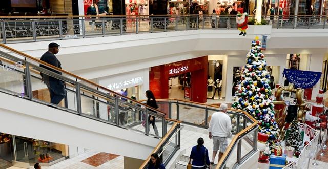 巴西里约：今年假日季商家生意变差