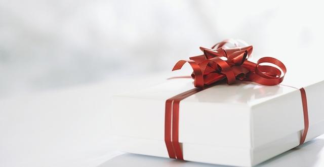 2013全球“年终购物季”⑩：欧美日国家圣诞送礼各不同