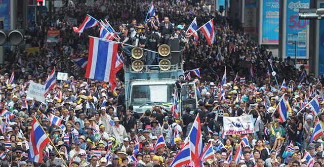 泰国政争致外国人不敢入境，节日购物季商家生意缩水