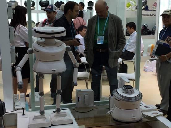 广交会现场报道三：高大上展馆PK抱团模式，小家电区凸显“品牌效应”