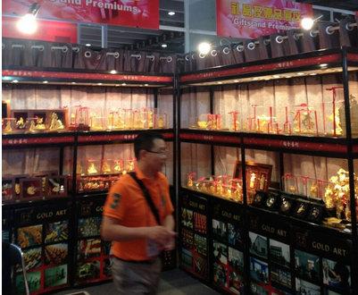 广交会现场报道十九：最后一日人气淡，扫把也能出口？