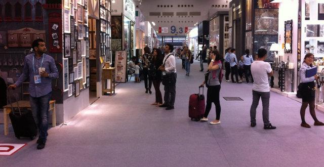 广交会现场报道十九：最后一日人气淡，扫把也能出口？