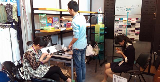 廣交會現(xiàn)場報道二十六：落幕之日人去樓空，外企借機甩賣展品