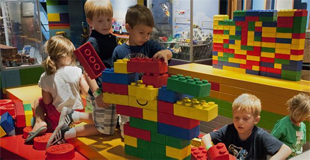 加拿大玩具热卖，乐高积木圣诞节或脱销