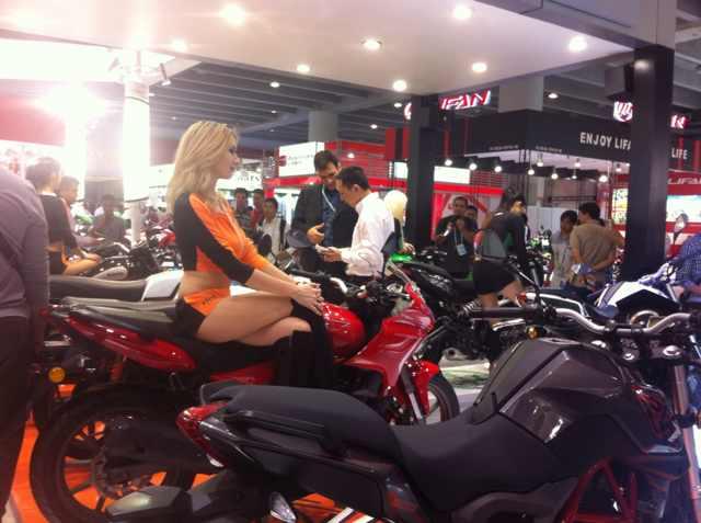 广交会：特色LOGO和产品组合突显展位上眼球经济的重要性