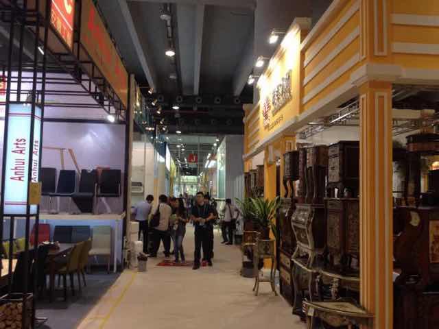 广交会：埃及采购商重点查看供应商的营业执照