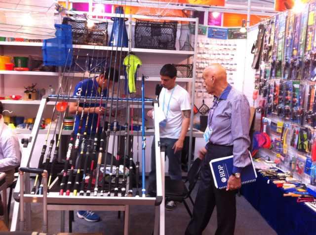 广交会：欧美客户偏爱服饰展区，深肤色采购商遭冷落？