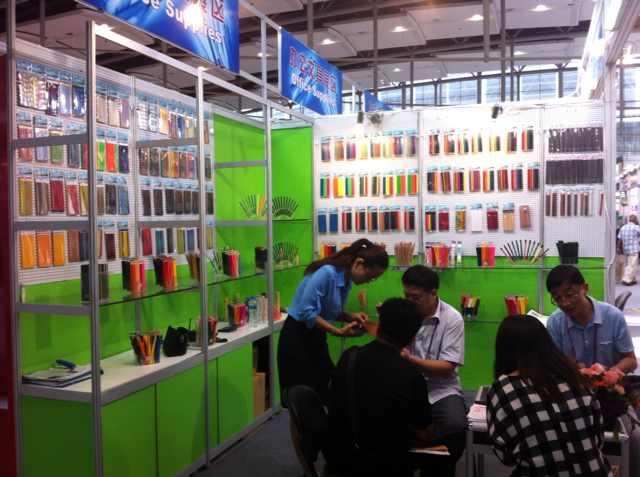 广交会：欧美客户偏爱服饰展区，深肤色采购商遭冷落？