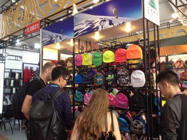 广交会：欧美客户偏爱服饰展区，深肤色采购商遭冷落？