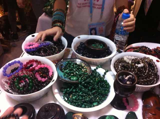 广交会：阿拉伯女性对化妆品、提包等产品很讲究