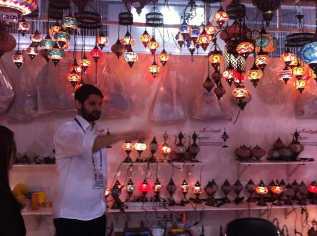 广交会：阿拉伯女性对化妆品、提包等产品很讲究