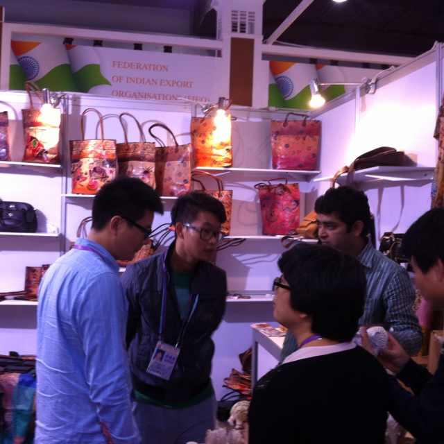 116届广交会圆满落幕，展商撤展甩卖样品