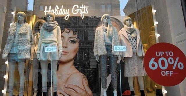 加拿大：时尚品牌年终大促销，运动品牌坚持不降价