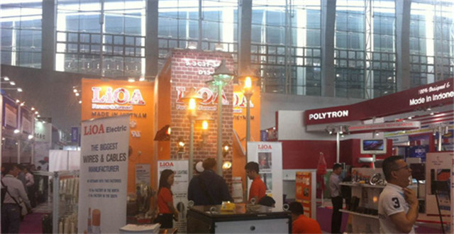 117届广交会现场报道④:国内外商家产品各有千秋,农用翻地机造型也卖萌