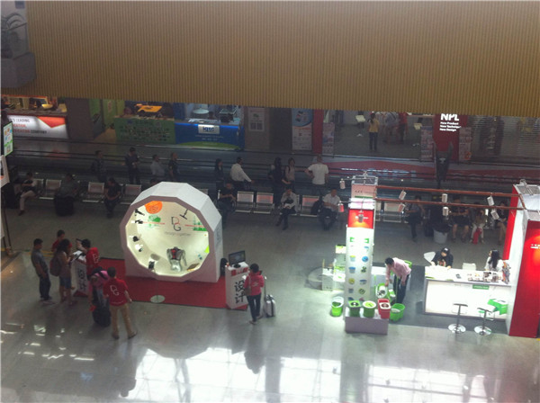 117屆廣交會現(xiàn)場報道⑧：工藝品款式眾多，栩栩如生難辨真假