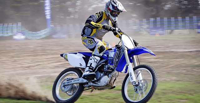 缅甸仰光市区禁行摩托车，修理店生计堪忧