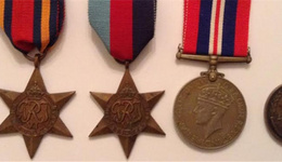 英国一名男子在eBay上寻回父亲丢失多年的二战勋章