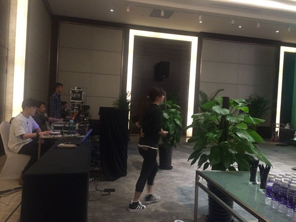 共赏“2016年eBay高峰会议”，雨果网带你看直播……