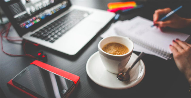 一个老外，居然用这样的方法，周销售额破万美金