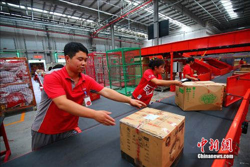 电商死磕618促销战：逢节必掐，价格战不再唯一