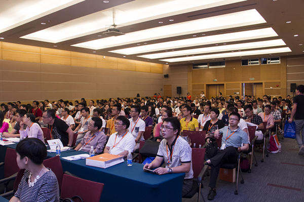 首届“最美跨境人”精彩回顾，那些生涩的脸庞你还记得吗？