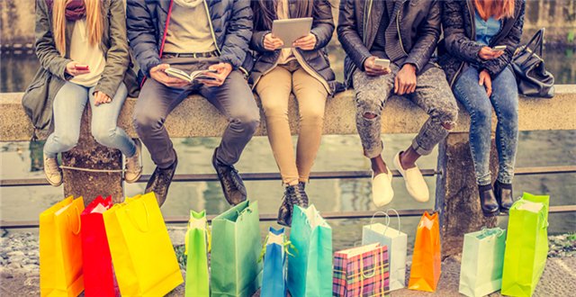 在亚马逊购物之前，消费者都会去这2个网站先核查