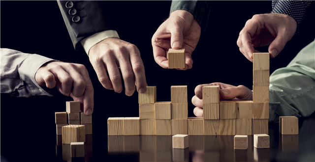 雨果网(深圳)“选品大会”:十大出口电商平台招商团队吹响“集结号”