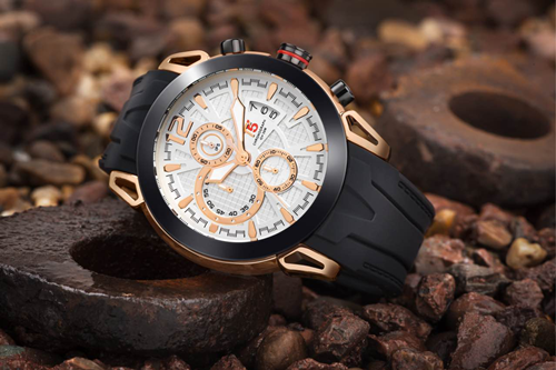 雨果网“选品大会”展商秀:年销量高达百万件,这家钟表展商是怎么做到的?!