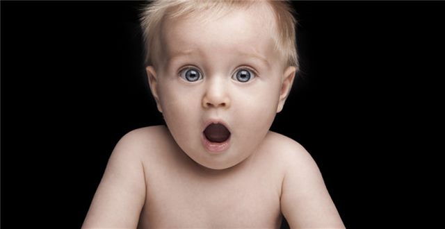 天价纪念款iPhone 4s现身eBay，一部手机的卖价能买套房