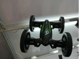 121届广交会图文报道：小小蜡烛有大大的学问，木制工艺深受海外追捧