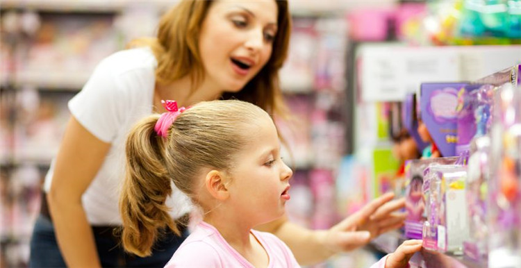 电商效应下，零售市场“重伤”，实体店不断寻找突破方式