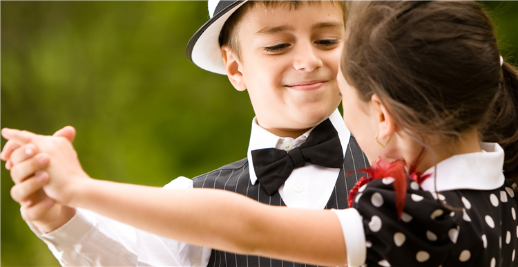 干货∣亚马逊选品四步圆舞曲