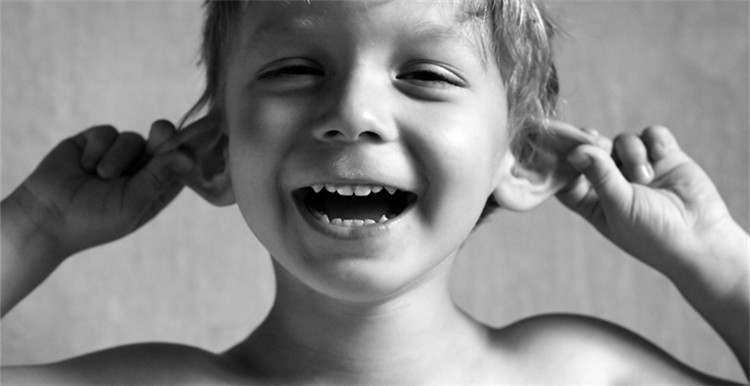 突发 | 食药总局确定“拉黑”金装、超级、升级、亲体等奶粉商品名称