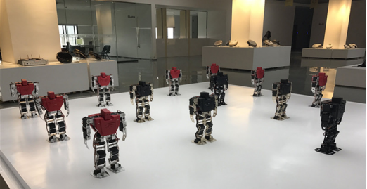 雨果网“选品大会”展商秀：抓住‘懂你’这一点，Fmart妖孽扫地机器人