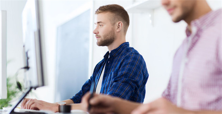 买家数量已超80000个，这位eBay卖家分享了7个建议