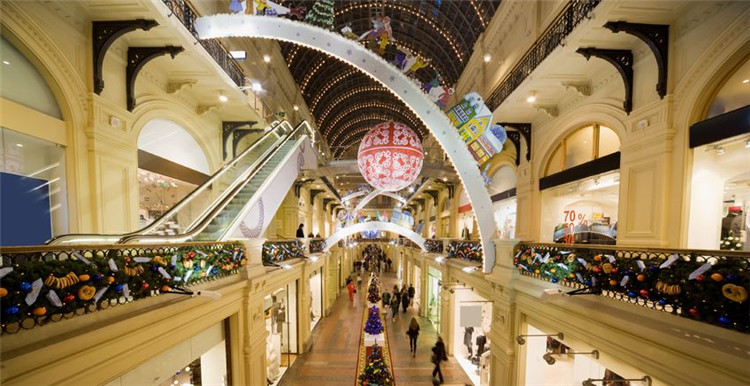 视觉效果完胜亚马逊，24 Sèvres靠对图片的独特处理吸引消费者