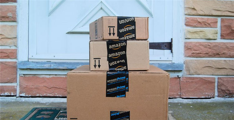 亚马逊又给服装传统零售商敲警钟了，这次是推出Prime Wardrobe！