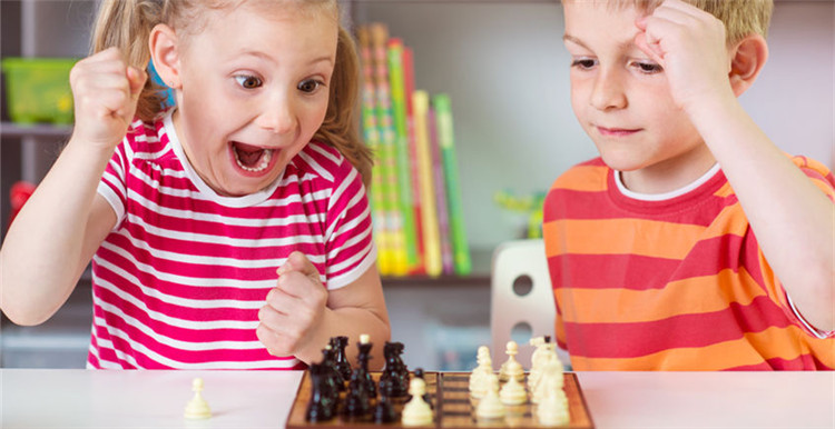 美国玩具零售商“孩之宝”推游戏订阅服务，玩具箱分成人款和家庭款