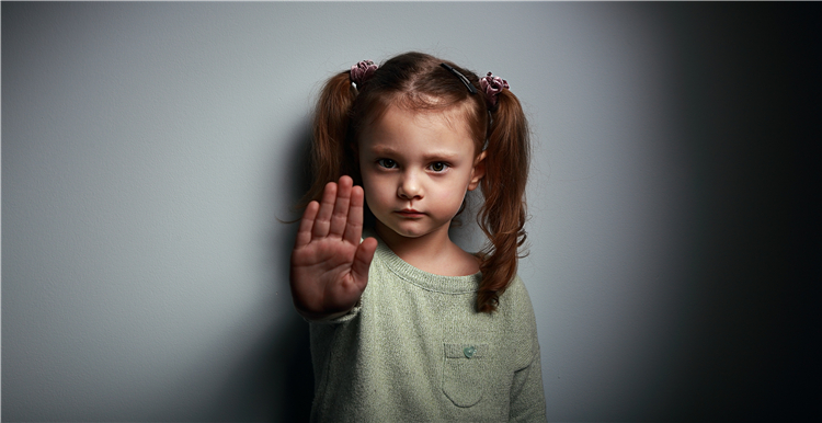 猥亵案频发，拥有这些“防狼”神器让“变态们”颤抖吧！