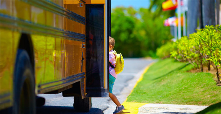 美国返校季836亿美元规模，亚马逊、沃尔玛、Target上畅销产品都有哪些？