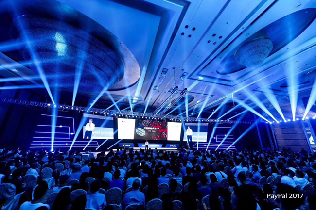 携手新支付 共享新丝路 ——连连支付助力PayPal2017中国跨境电商大会