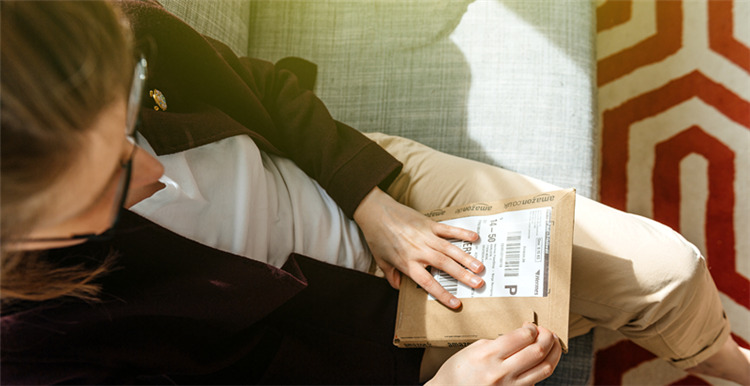 从站内数据中获取商机，亚马逊精细化选品的三大步骤