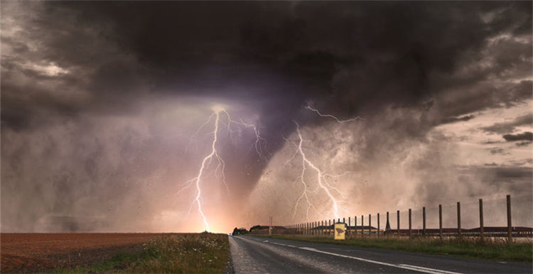 受飓风Harvey影响，美国零售销售额下降0.2%，电商卖家也不好过