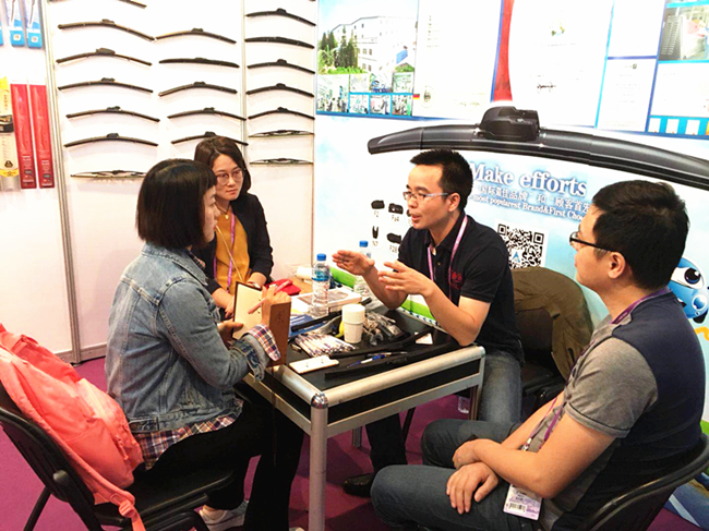 直击122届广交会②:汽车保有量上升加温汽配市场热度,中国品牌要走定制和品质之路