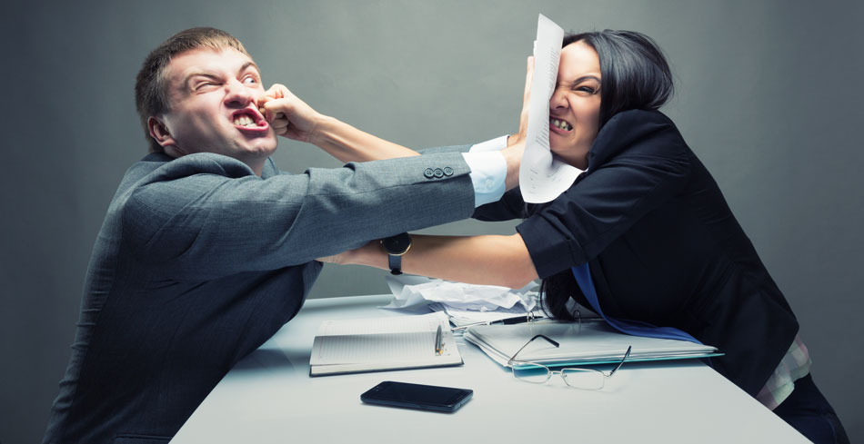 针对亚马逊大批量恶意跟卖，应该用什么姿态去面对？