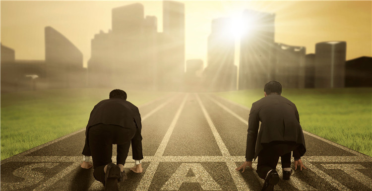 ​越来越“难玩”的亚马逊，中小卖家如何低成本起步？