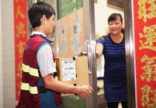 卓志保税仓接到双十一首个跨境电商订单，25分钟送达